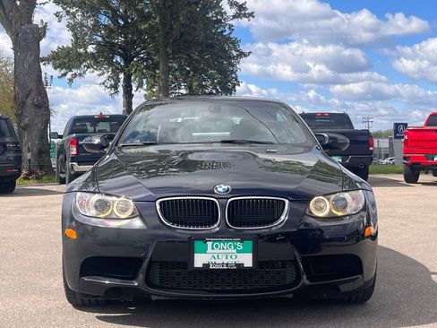 Used 2011 BMW M3 Convertible RWD image 5
