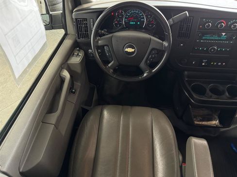 Used 2023 Chevrolet Express 3500 LS RWD image 5