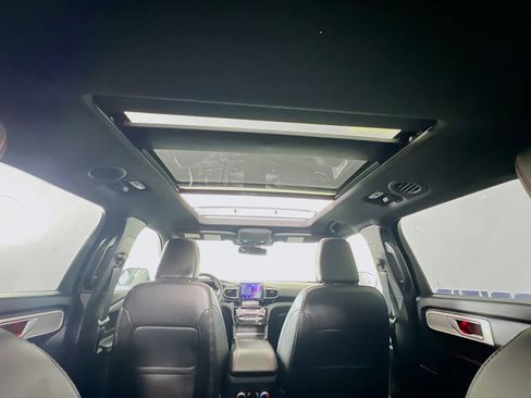 Used 2022 Ford Explorer ST-Line w/ Class IV Trailer Tow Package image 43