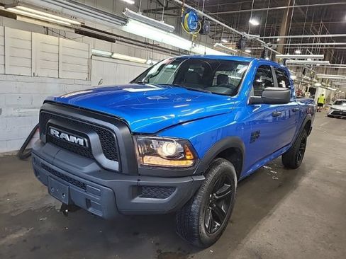 Used 2024 RAM 1500 Warlock AWD/4WD image 2