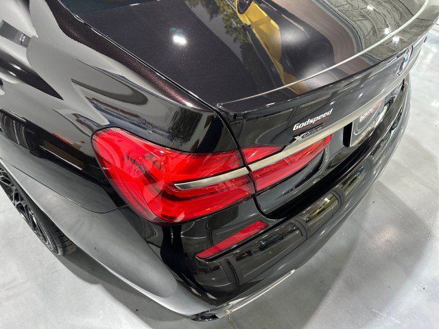 Used 2019 BMW M760i xDrive w/ Luxury Rear Seating Package AWD/4WD image 32