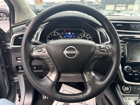 Used 2024 Nissan Murano SL image 15