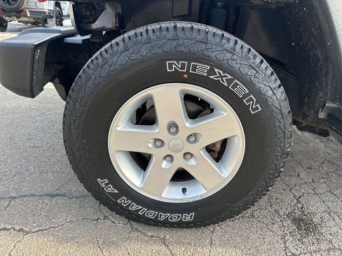 Used 2015 Jeep Wrangler Unlimited Sport w/ Quick Order Package 24S image 30