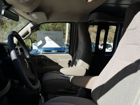 New 2025 Chevrolet Express 2500 w/ Driver Convenience Package image 9