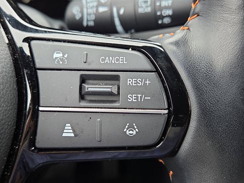 Used 2025 Honda HR-V Sport image 22