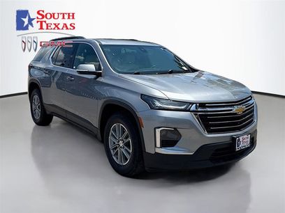 Used 2023 Chevrolet Traverse LT