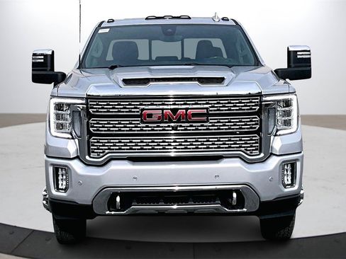 Used 2023 GMC Sierra 3500 Denali w/ Denali Ultimate Package image 3