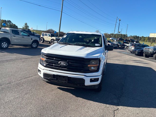 Used 2025 Ford F150 XLT w/ Equipment Group 301A Standard AWD/4WD image 6