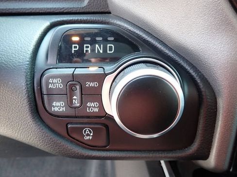 Used 2023 RAM 1500 Big Horn AWD/4WD image 22