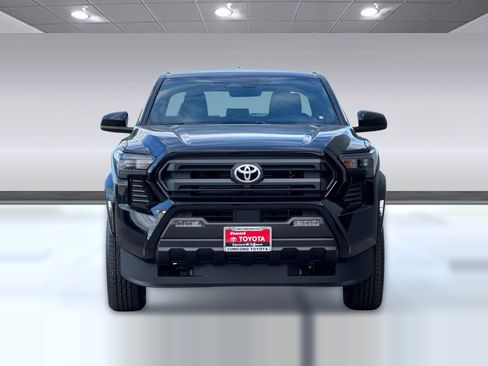 New 2025 Toyota Tacoma SR image 5