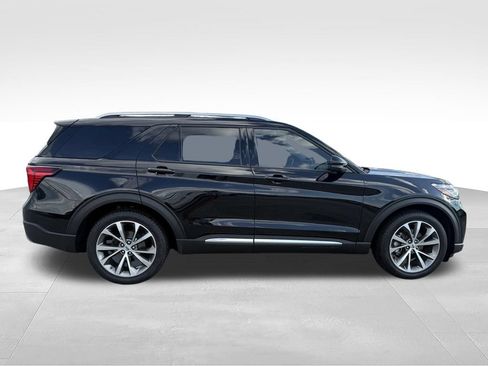 Used 2025 Ford Explorer Platinum RWD image 27