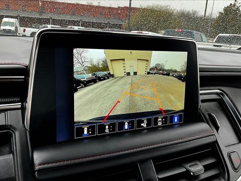 Used 2024 Chevrolet Tahoe RST w/ Luxury Package image 16