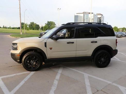 Used 2025 Ford Bronco Sport Badlands AWD/4WD image 4