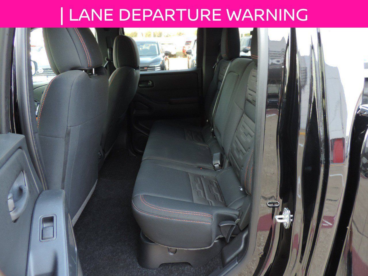 Used 2026 Nissan Frontier Pro-X w/ Pro-X Convenience Package RWD image 16
