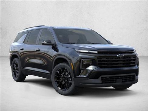 New 2026 Chevrolet Traverse LT w/ Midnight/Sport Edition image 7