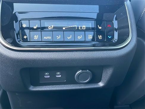 New 2026 INFINITI QX80 4WD w/ Sport Exterior Package image 16