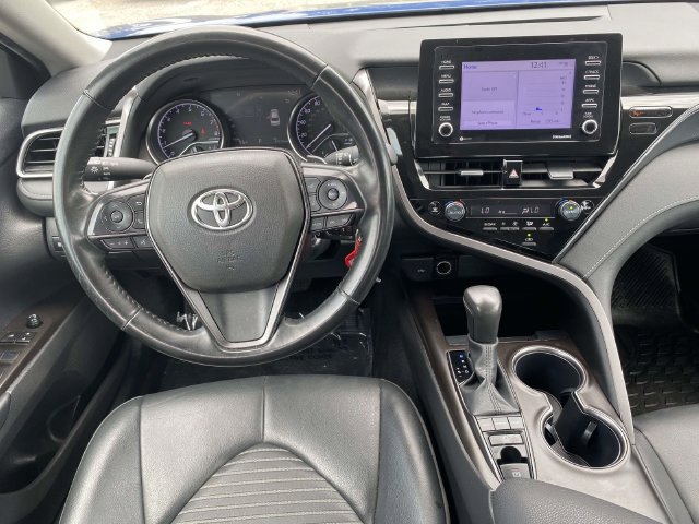 Used 2024 Toyota Camry SE AWD/4WD image 11