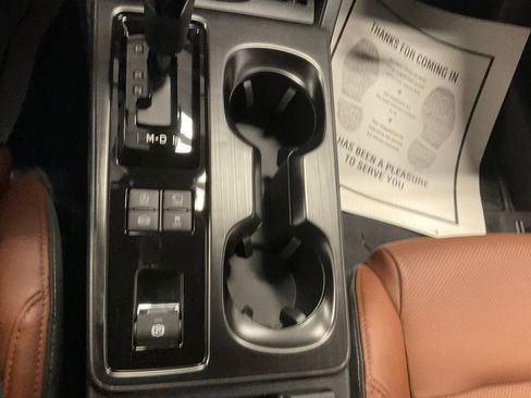 New 2026 Subaru Outback Touring XT AWD/4WD image 18