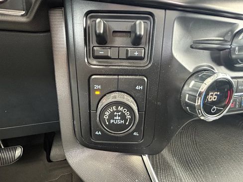 Used 2021 Ford F150 Platinum w/ Equipment Group 701A High AWD/4WD image 24