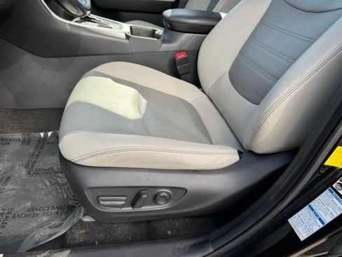 Certified 2019 Toyota RAV4 XLE Premium w/ Cold Weather Package AWD/4WD image 8