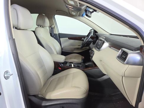 Used 2016 Kia Sorento EX w/ EX Premium Package AWD/4WD image 34