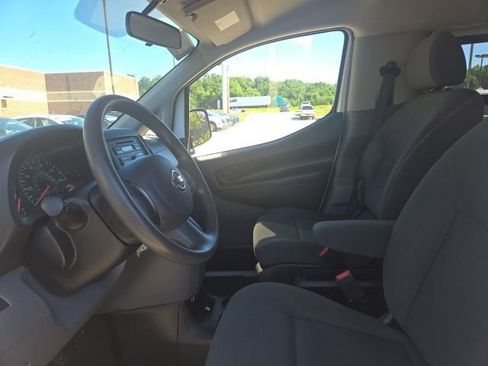 Used 2015 Nissan NV200 S w/ Cruise Control Package FWD image 6