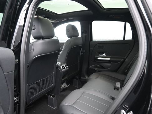 New 2026 Mercedes-Benz GLA 250 4MATIC image 19