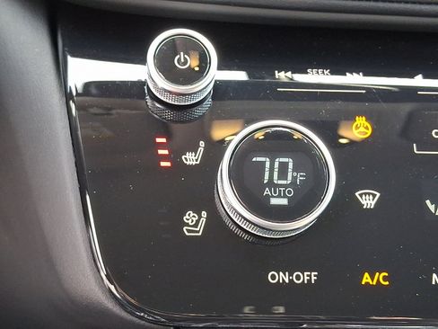 Certified 2025 INFINITI QX60 Luxe image 28