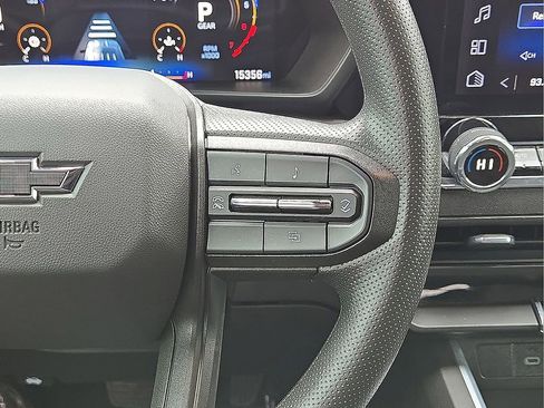 Used 2025 Chevrolet Colorado Trail Boss w/ Midnight Edition image 18