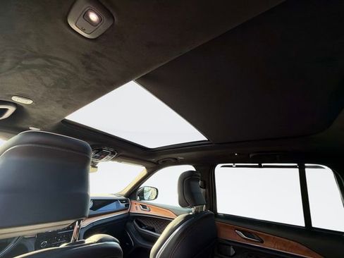 Used 2023 Jeep Grand Cherokee Summit image 18