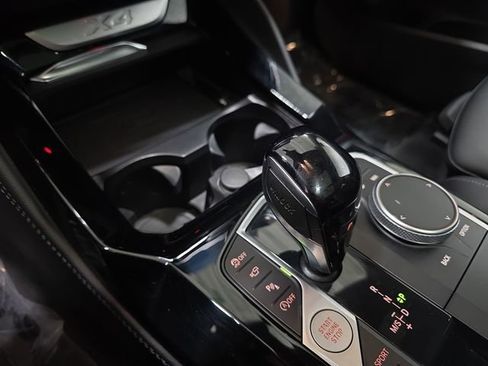 Certified 2024 BMW X4 xDrive30i w/ M Sport Package image 22