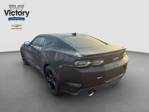 Used 2022 Chevrolet Camaro LT w/ RS Package RWD image 5