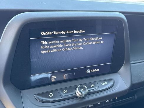 Used 2022 Chevrolet Camaro LT w/ Technology Package image 21