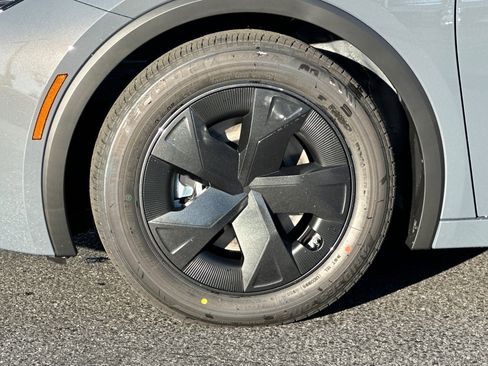 New 2026 Toyota Prius Plug-In Hybrid image 33