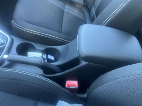 Used 2026 Hyundai Venue SEL image 19