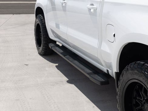 Used 2024 Chevrolet Silverado 1500 RST AWD/4WD image 21