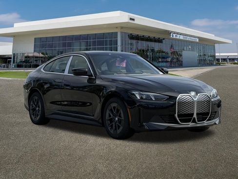 New 2026 BMW i4 eDrive40 RWD image 2