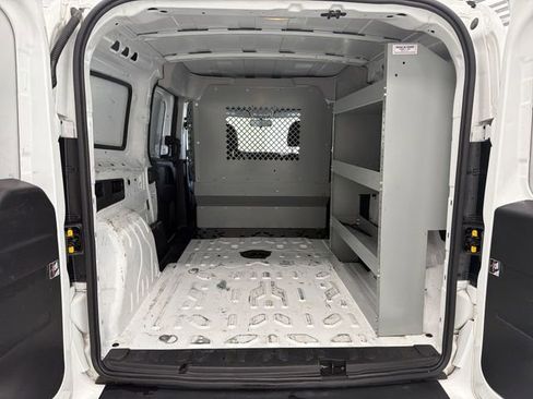 Used 2022 RAM ProMaster City Tradesman FWD image 15