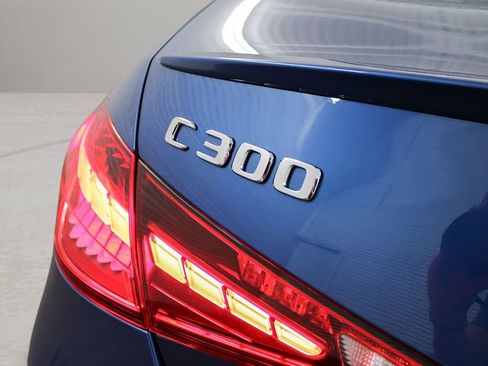 Used 2022 Mercedes-Benz C 300 Sedan image 32