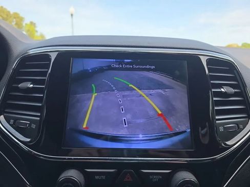 Used 2020 Jeep Grand Cherokee Limited w/ Luxury Group II image 35