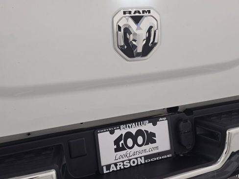 Used 2023 RAM 3500 Big Horn w/ Level 1 Equipment Group image 16