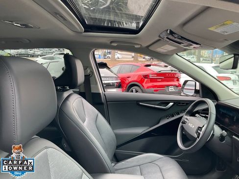Used 2023 Kia Niro Wave FWD image 61