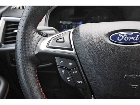 Used 2023 Ford Edge ST-Line AWD/4WD image 18