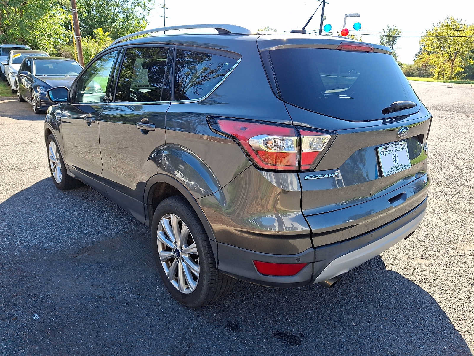 Used 2017 Ford Escape Titanium AWD/4WD image 4