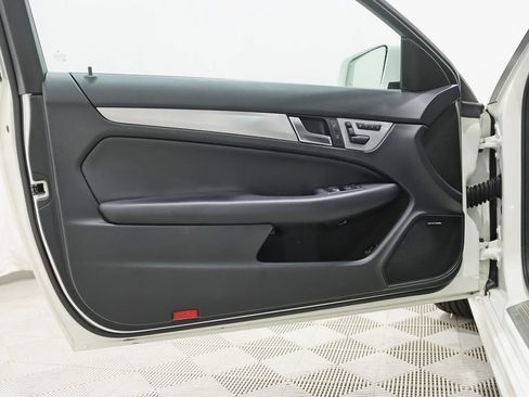 Used 2012 Mercedes-Benz C 63 AMG Coupe image 30