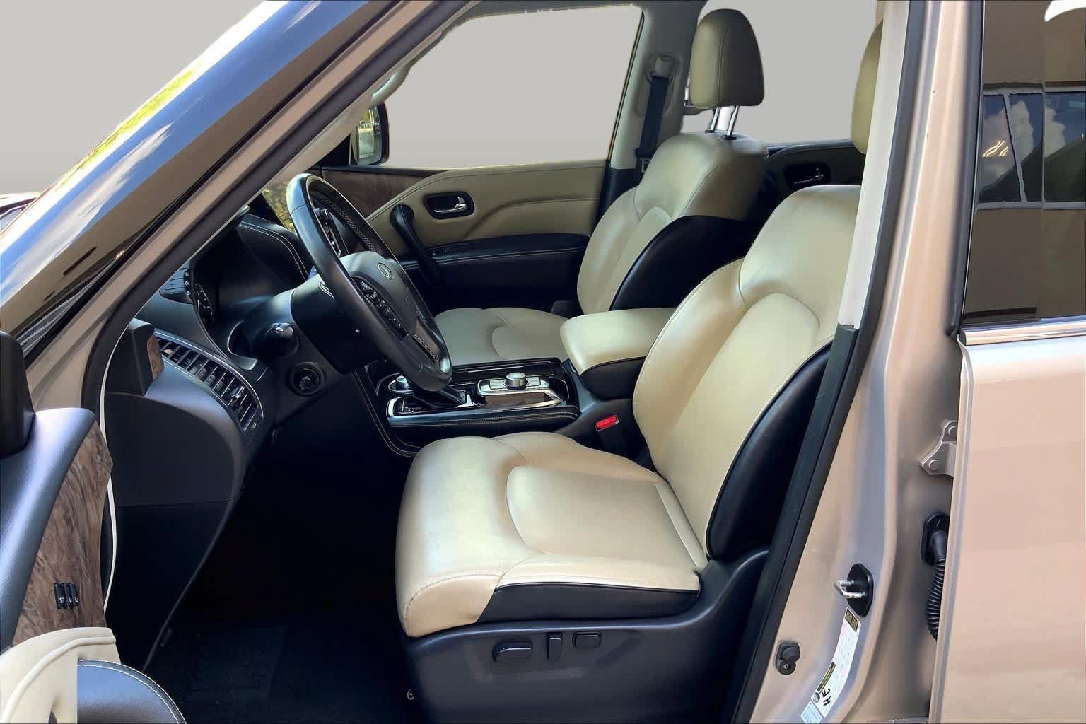 Used 2023 INFINITI QX80 Premium Select w/ Cargo Package AWD/4WD image 8