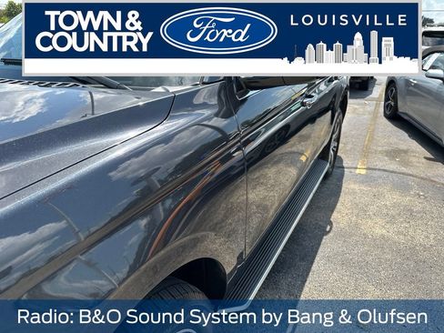 Used 2022 Ford Expedition Limited AWD/4WD image 12