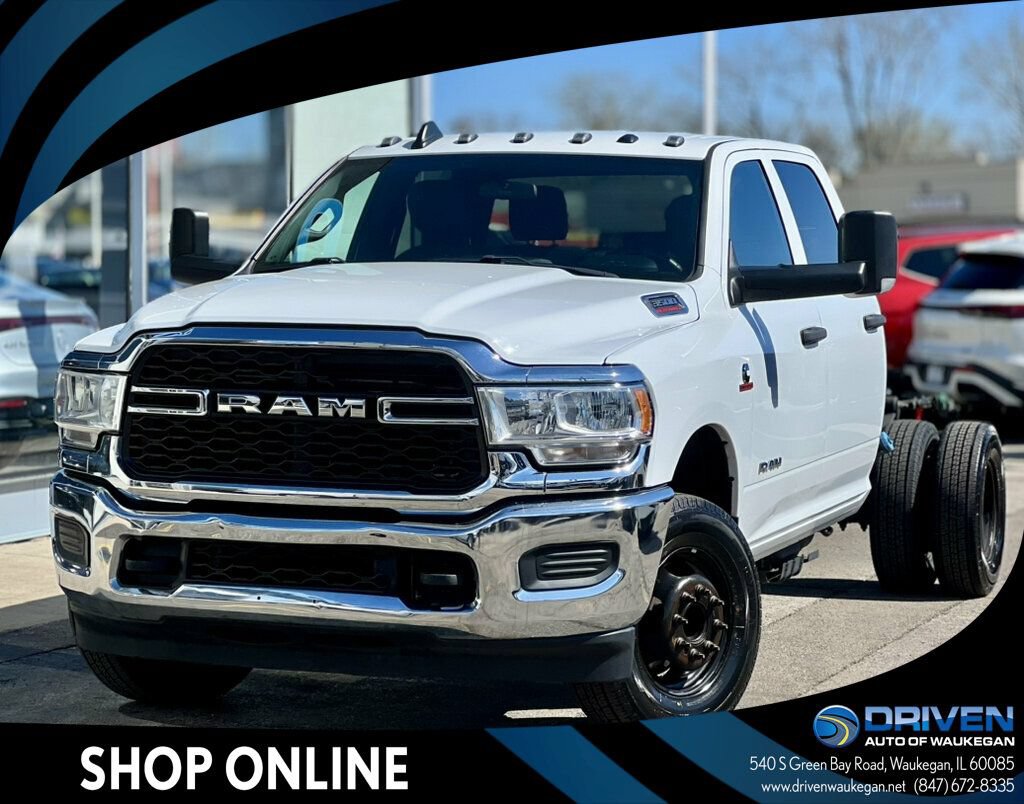 Used 2022 RAM 3500 Tradesman w/ Chrome Appearance Group AWD/4WD image 1