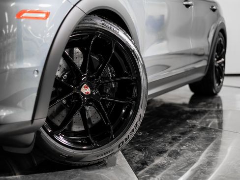 New 2026 Porsche Cayenne Turbo GT image 11