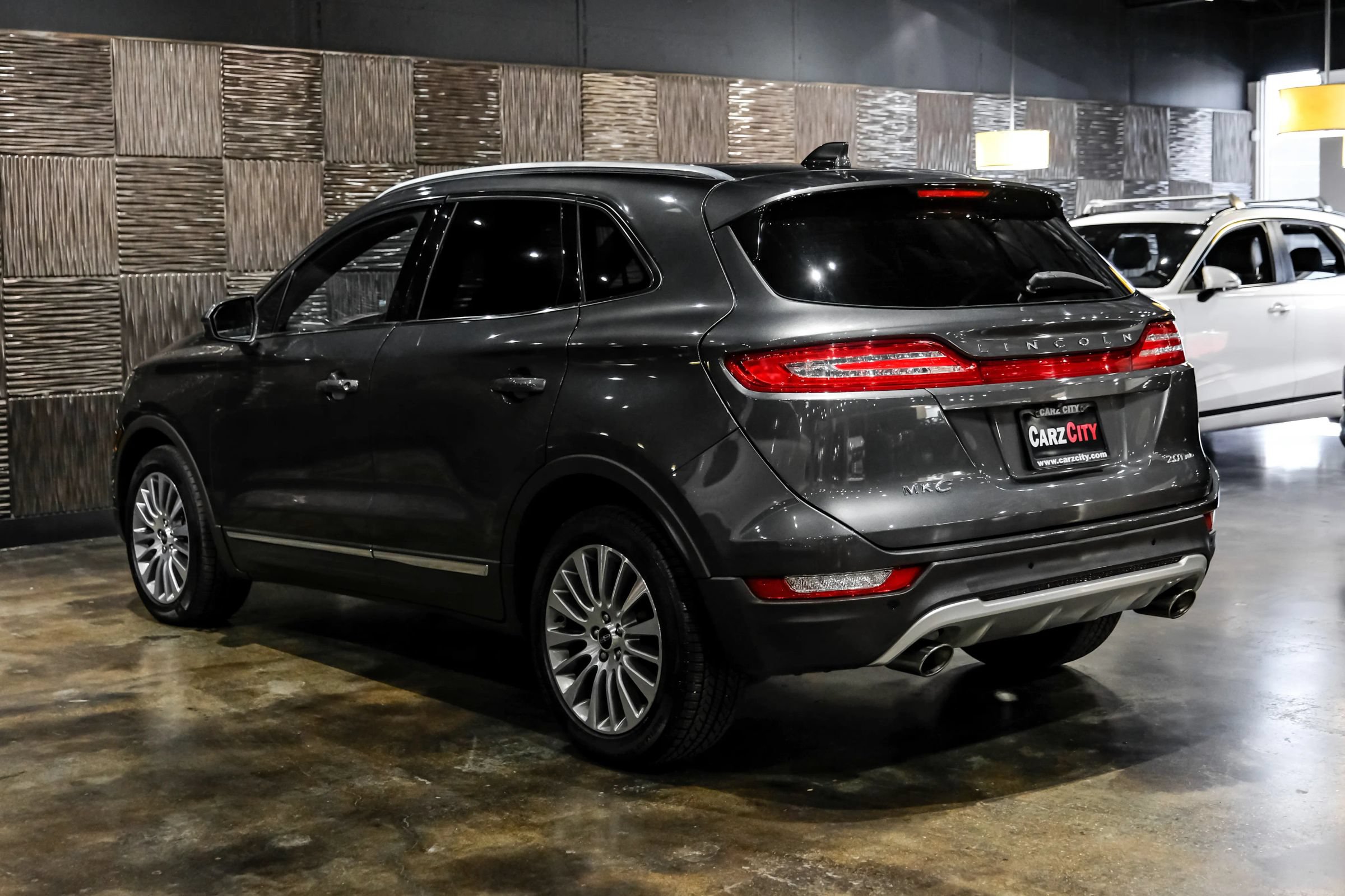 Used 2018 Lincoln MKC Reserve w/ Lincoln MKC Climate Package AWD/4WD image 10